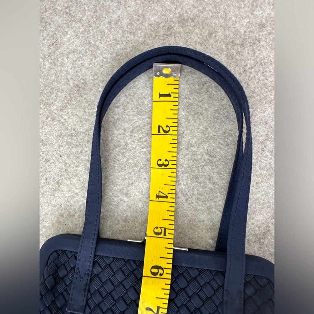 Liz Claiborne Vintage Navy Blue Woven Fabric Handbag With a Silver Tone Clasp - Picture 12 of 12
